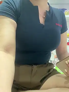 Cesywet online show from September 23, 2025, 4:48 am