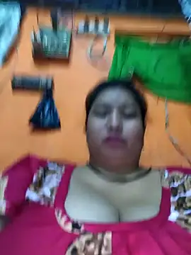Snapshot of Rinki_Guptaa chatting on March 13, 2026, 5:41 pm Rinki Guptaa online show from March 13, 2026, 5:41 pm