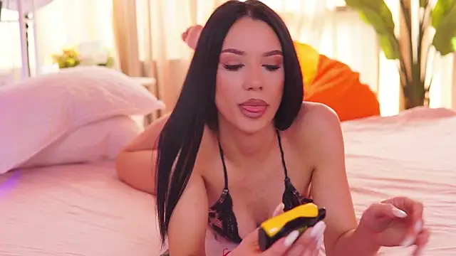 Snapshot of HaylieMilf chatting on March 11, 2025, 8:09 am HaylieMilf online show from March 11, 2025, 8:09 am