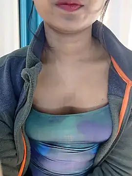 Snapshot of Rinika_67 chatting on January 9, 2026, 12:41 pm Rinika 67 online show from January 9, 2026, 12:41 pm