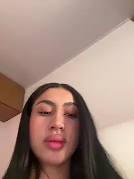 Snapshot of maddy_bronw_ chatting on September 25, 2025, 10:24 pm maddy bronw online show from September 25, 2025, 10:24 pm