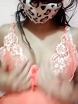 Snapshot of onisha chatting on January 18, 2025, 8:10 am onisha online show from January 18, 2025, 8:10 am