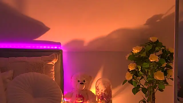 AngeliqueSkye online show from October 29, 2025, 4:15 am