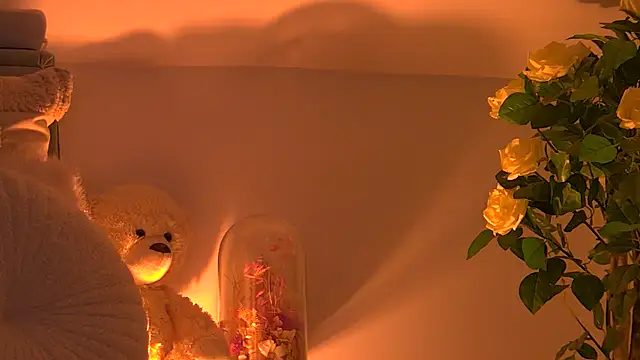 AngeliqueSkye online show from November 12, 2025, 4:13 am