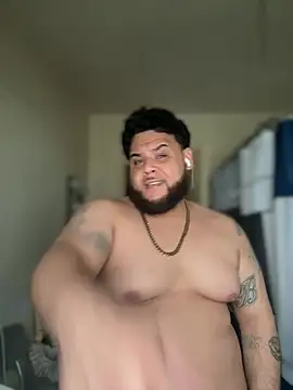 Snapshot of fatboyjayohh126 chatting on July 11, 2026, 12:24 am fatboyjayohh126 online show from July 11, 2026, 12:24 am