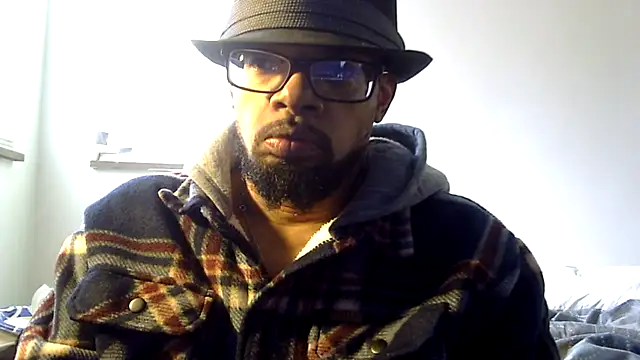 Snapshot of WhiskeyWood_DuhGOD chatting on March 3, 2026, 5:30 pm WhiskeyWood DuhGOD online show from March 3, 2026, 5:30 pm