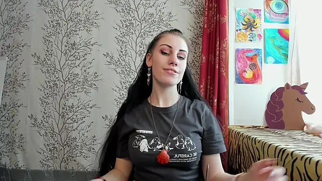 Snapshot of Mary0Lou chatting on February 3, 2025, 6:56 am Mary0Lou online show from February 3, 2025, 6:56 am