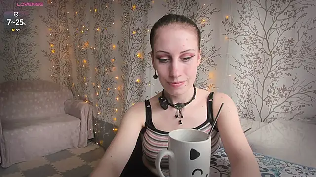 Mary0Lou online show from May 6, 2026, 8:08 am