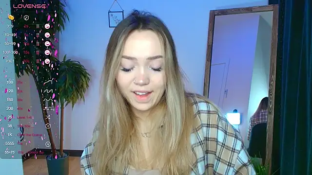 Evia r0se online show from January 9, 2025, 2:01 am