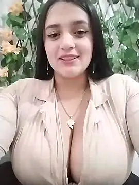 Snapshot of hanna-a chatting on January 17, 2025, 8:22 pm hanna-a online show from January 17, 2025, 8:22 pm