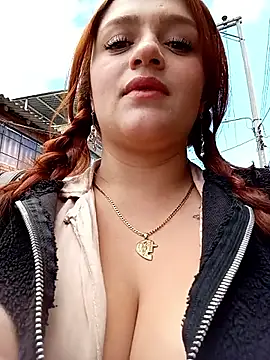 hanna-a online show from December 3, 2025, 2:37 pm