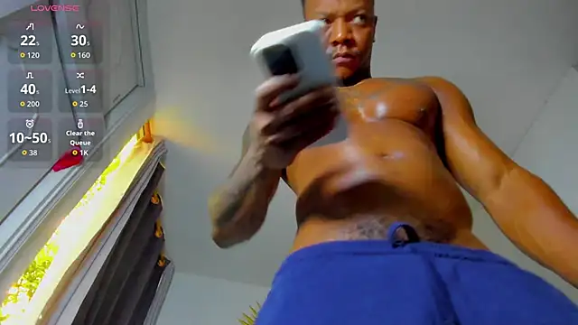 Snapshot of ronnie_7777 chatting on January 10, 2026, 2:30 pm ronnie 7777 online show from January 10, 2026, 2:30 pm