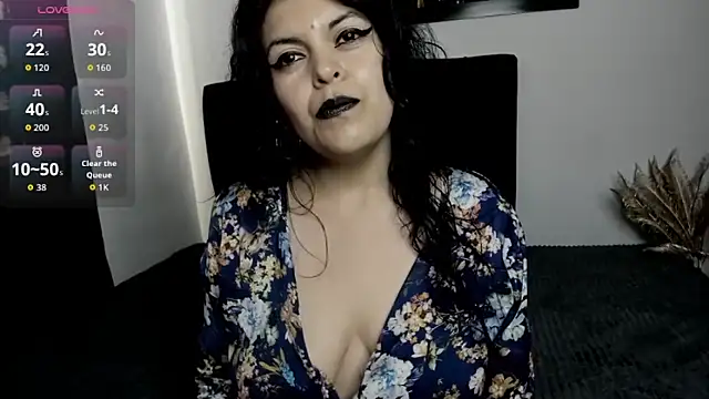 Snapshot of scarlett_w0lf chatting on June 16, 2026, 10:01 pm scarlett w0lf online show from June 16, 2026, 10:01 pm
