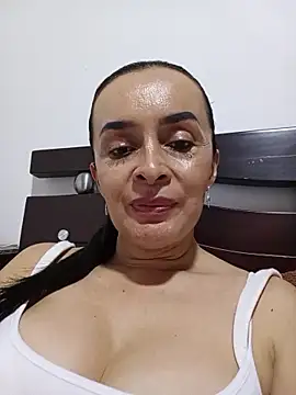 Samantha Sullivan  online show from February 6, 2026, 3:11 am