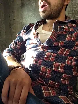 77fuckerboy  online show from February 23, 2025, 2:18 am