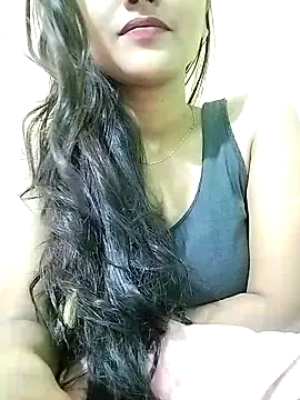 Snapshot of MISSQUEEN48 chatting on February 13, 2025, 12:11 pm MISSQUEEN48 online show from February 13, 2025, 12:11 pm