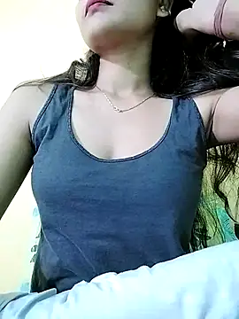 Snapshot of MISSQUEEN48 chatting on March 3, 2025, 5:20 am MISSQUEEN48 online show from March 3, 2025, 5:20 am