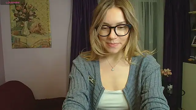 TaylorBre online show from December 11, 2024, 5:53 am