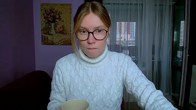 TaylorBre online show from October 5, 2025, 6:23 am