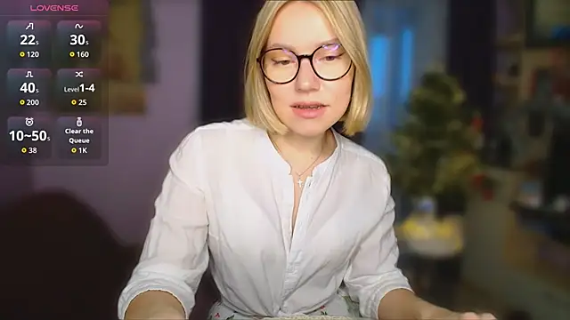 Snapshot of TaylorBre chatting on January 18, 2026, 7:34 am TaylorBre online show from January 18, 2026, 7:34 am