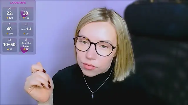 Snapshot of TaylorBre chatting on February 15, 2026, 9:19 am TaylorBre online show from February 15, 2026, 9:19 am