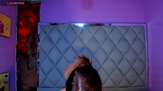 venusowen  online show from March 12, 2025, 7:59 pm