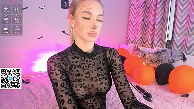 Danger Bella online show from October 30, 2025, 5:46 pm