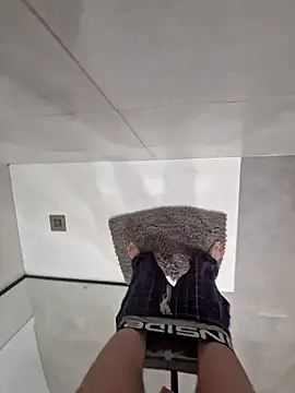 Snapshot of Joelhs6 chatting on February 8, 2025, 12:28 am Joelhs6 online show from February 8, 2025, 12:28 am