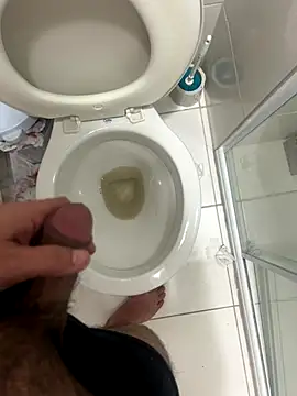 bomvivant2 online show from December 15, 2025, 2:49 am