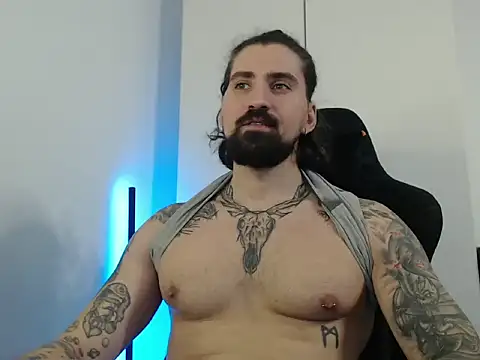 MateoHunk online show from October 13, 2025, 10:15 am