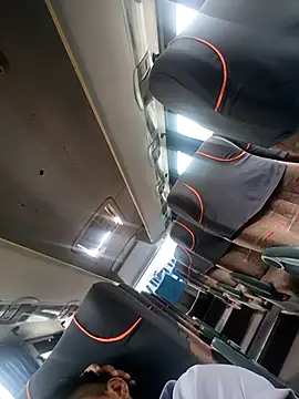 Snapshot of alexchir4 chatting on February 24, 2026, 12:36 pm alexchir4 online show from February 24, 2026, 12:36 pm