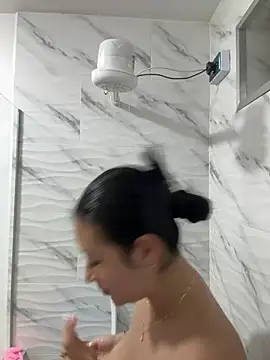 Snapshot of Karlee_rouse chatting on February 22, 2026, 10:19 pm Karlee rouse online show from February 22, 2026, 10:19 pm