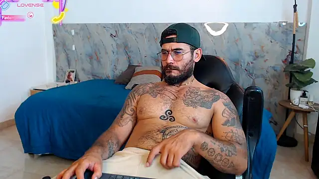 hanz col online show from December 21, 2025, 3:24 am