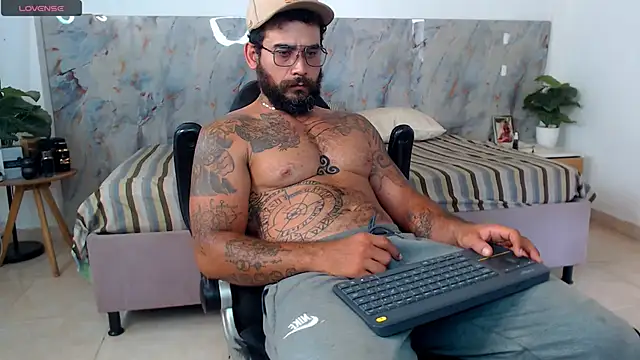 hanz col online show from April 8, 2026, 4:29 pm