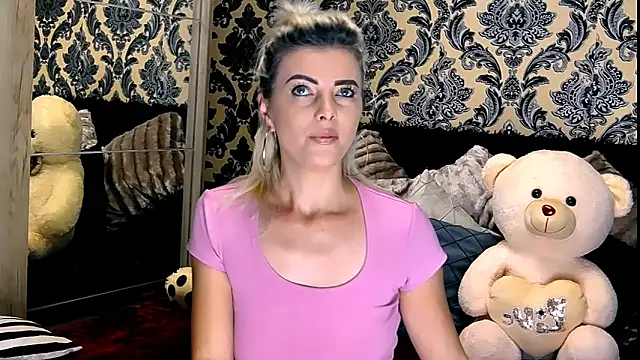 Aly girl1 online show from December 11, 2024, 10:14 am