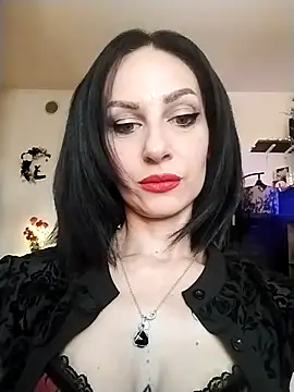 dahlia 82 online show from July 11, 2026, 10:07 am