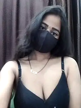 Lalisa sexy online show from November 12, 2025, 5:35 pm