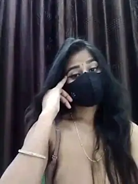 Snapshot of Lalisa_sexy chatting on January 7, 2026, 5:37 pm Lalisa sexy online show from January 7, 2026, 5:37 pm