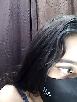 Lalisa sexy online show from July 15, 2026, 5:02 am