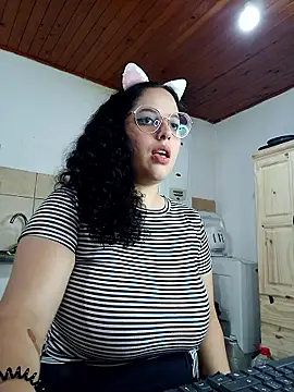 Snapshot of babyluna939 chatting on February 21, 2026, 10:22 pm babyluna939 online show from February 21, 2026, 10:22 pm