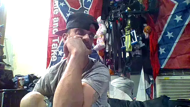 Snapshot of slinginbigD chatting on October 12, 2025, 11:09 am slinginbigD online show from October 12, 2025, 11:09 am