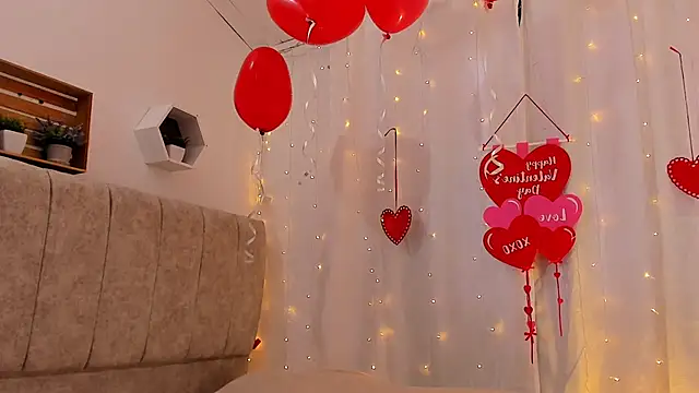 Little Ivy online show from February 18, 2025, 7:19 pm