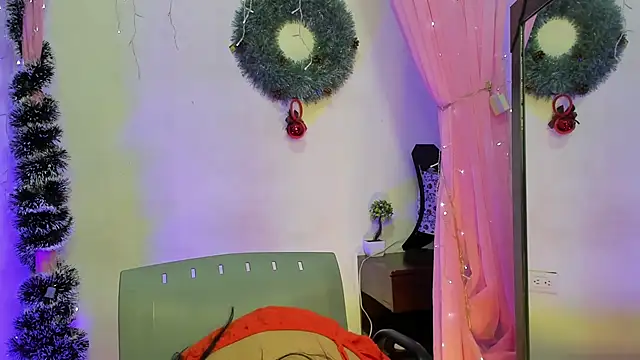 Monica lopez online show from December 31, 2024, 6:13 pm