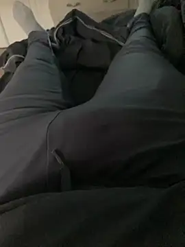 benben190 online show from October 22, 2025, 3:23 pm