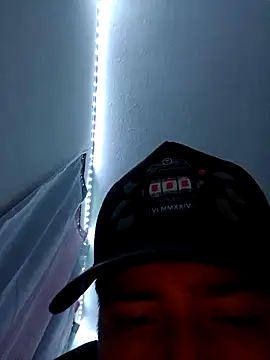 Snapshot of Neithan__23 chatting on November 2, 2025, 1:52 am Neithan 23 online show from November 2, 2025, 1:52 am