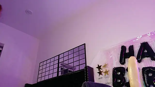 Midnightrose11 online show from January 11, 2026, 5:23 am