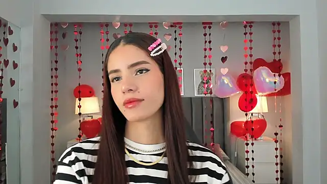 Madie  collins online show from February 8, 2025, 11:55 am