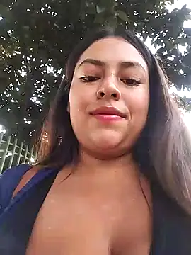 Snapshot of DULCE__26 chatting on February 18, 2025, 12:28 pm DULCE 26 online show from February 18, 2025, 12:28 pm