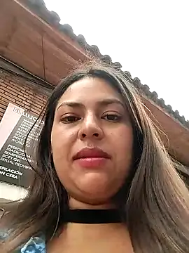 Snapshot of DULCE__26 chatting on March 3, 2025, 3:42 pm DULCE 26 online show from March 3, 2025, 3:42 pm