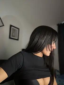 Snapshot of Dulceeany chatting on February 10, 2026, 2:59 am Dulceeany online show from February 10, 2026, 2:59 am